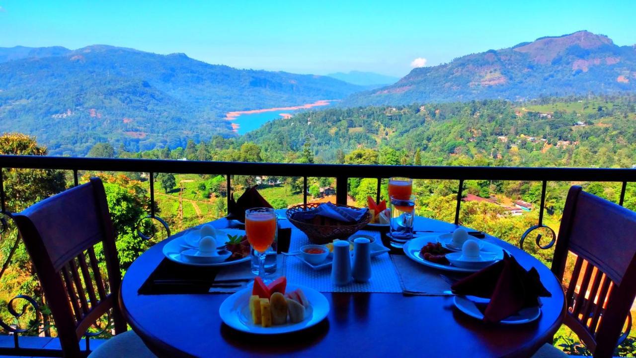Floating Mountain Villa Nuwara Eliya Esterno foto